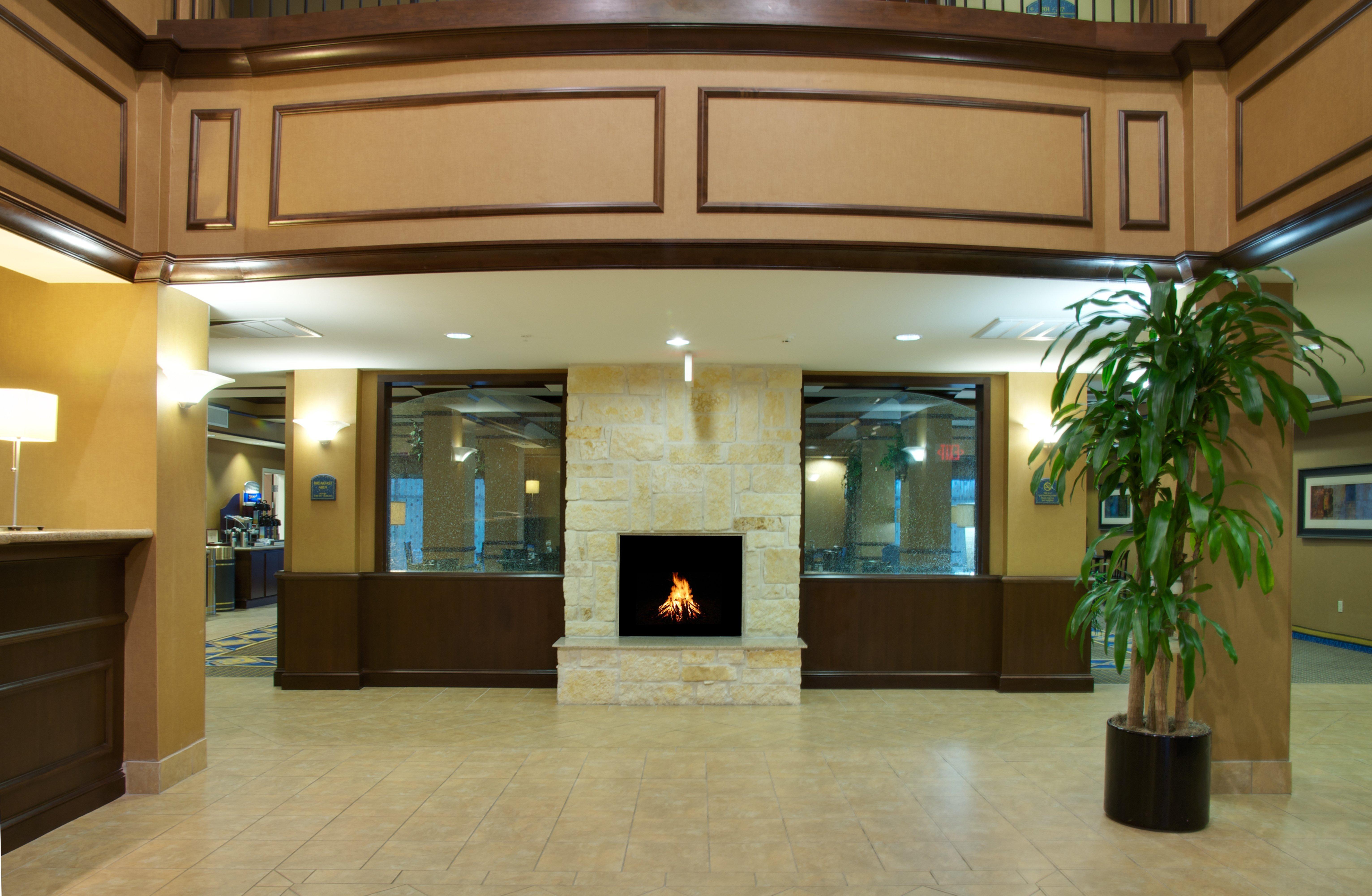 Holiday Inn Express Hotel & Suites Houston Energy Corridor - West Oaks By Ihg Exterior photo